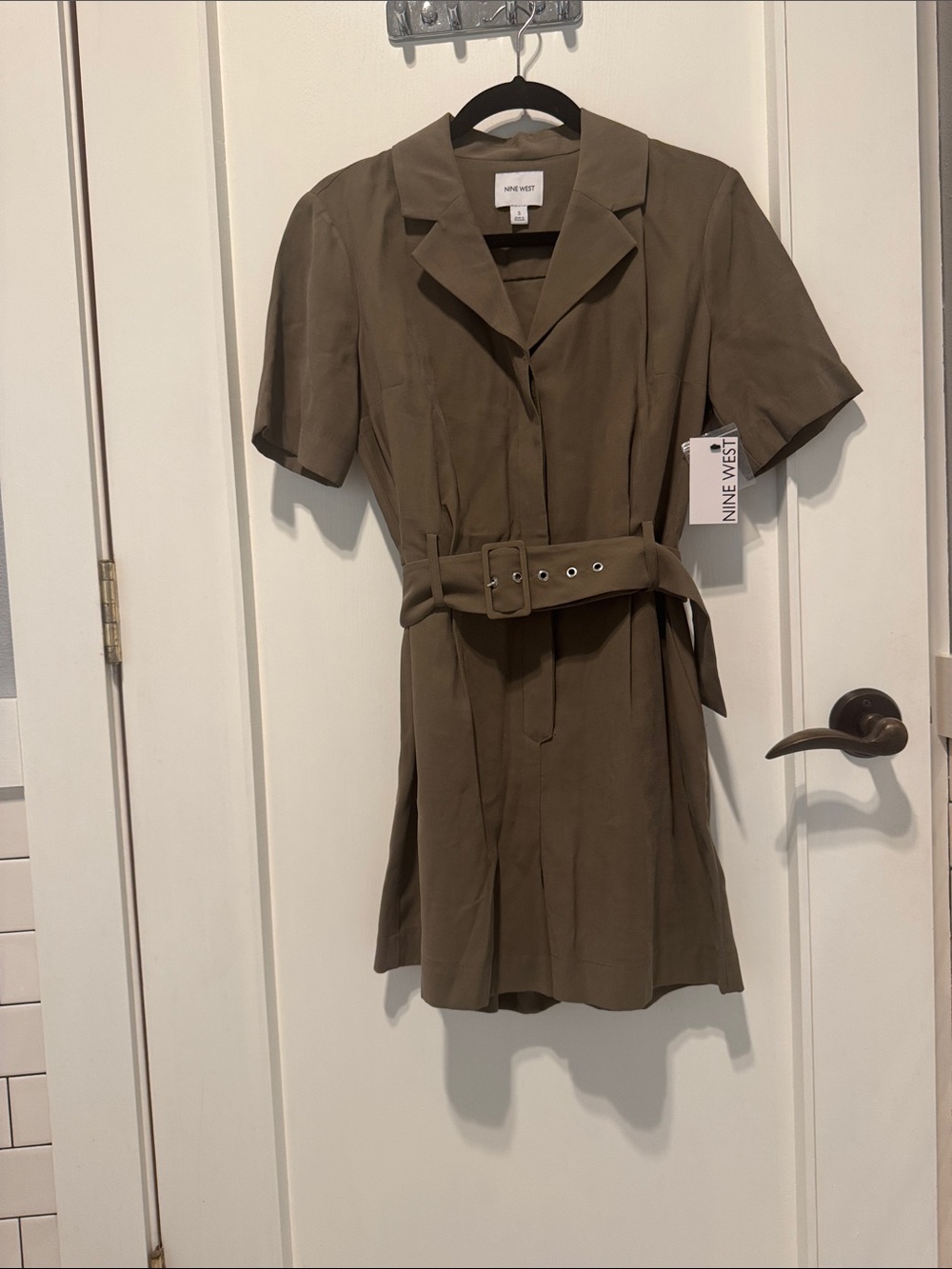 Nine West shorts jumper NWT. Comfy and cute!